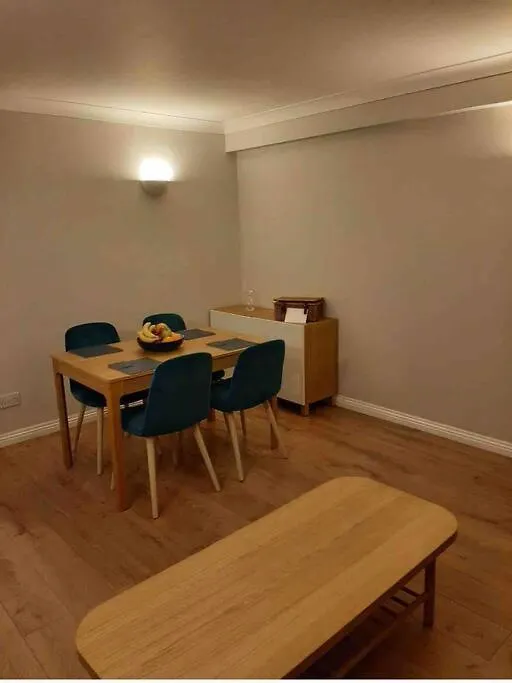 Modern Two Bed Flat In Canada Water Close To Transport Apartment London 0*,  United Kingdom